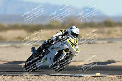 media/Dec-07-2025-CVMA (Sun) [[3e7d2de5dc]]/Race 15-Amateur Formula Open/